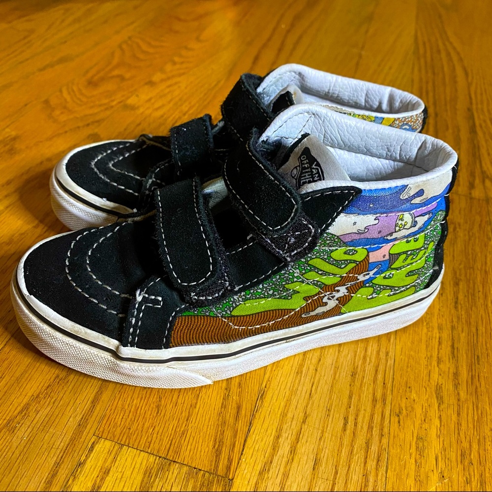 Trippy Little kid Vans